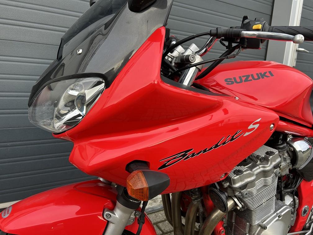 Inruilkoopje! Suzuki GSF600S Bandit uit 2001 met 36dkm, rijklaar voor €1750