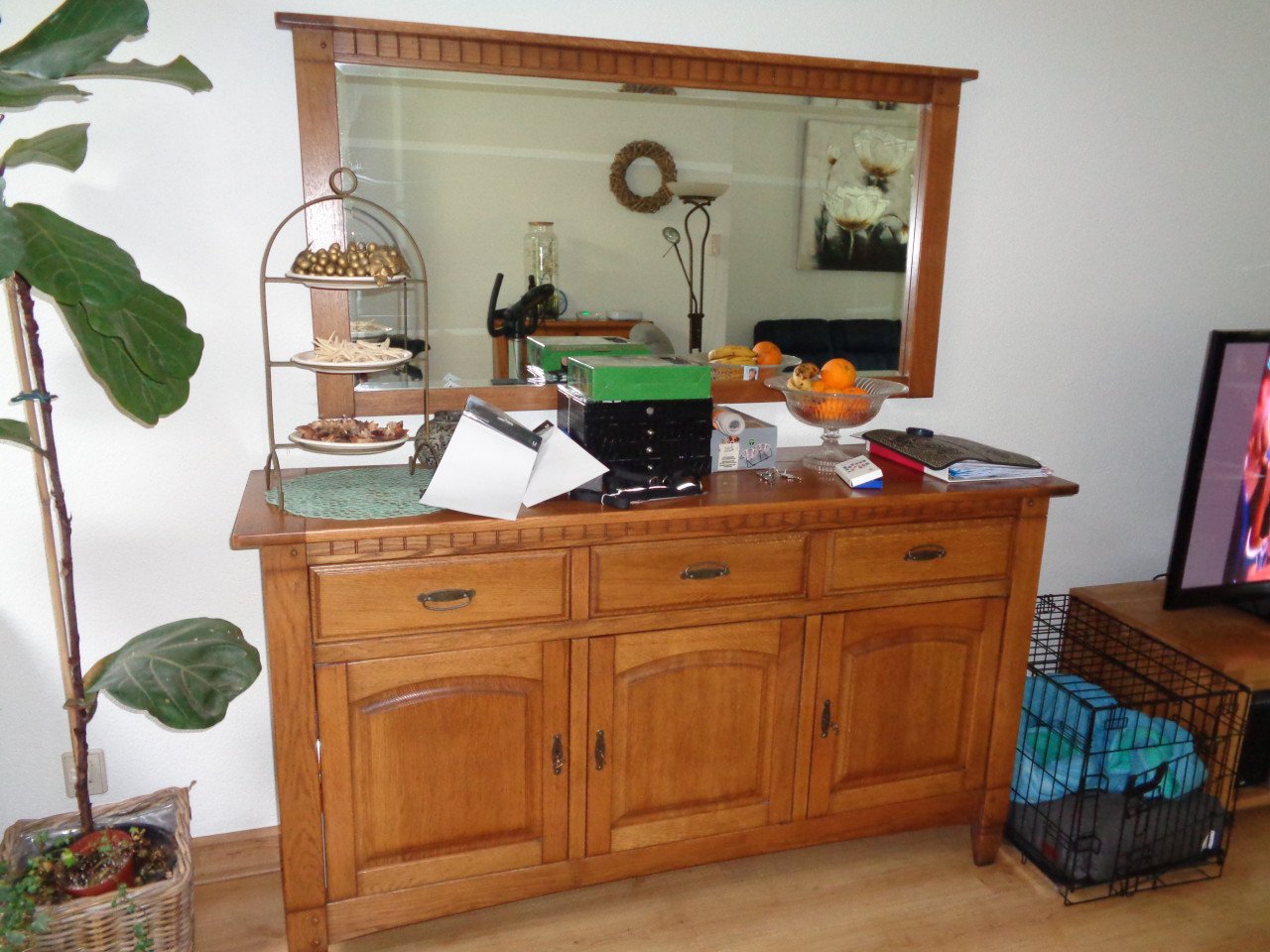Dressoir met spiegel