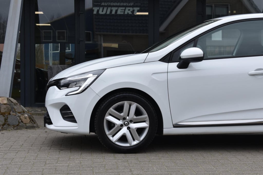 Renault Clio 1.0 tce | parkeersensoren | navigatie | dealer onderhouden | c