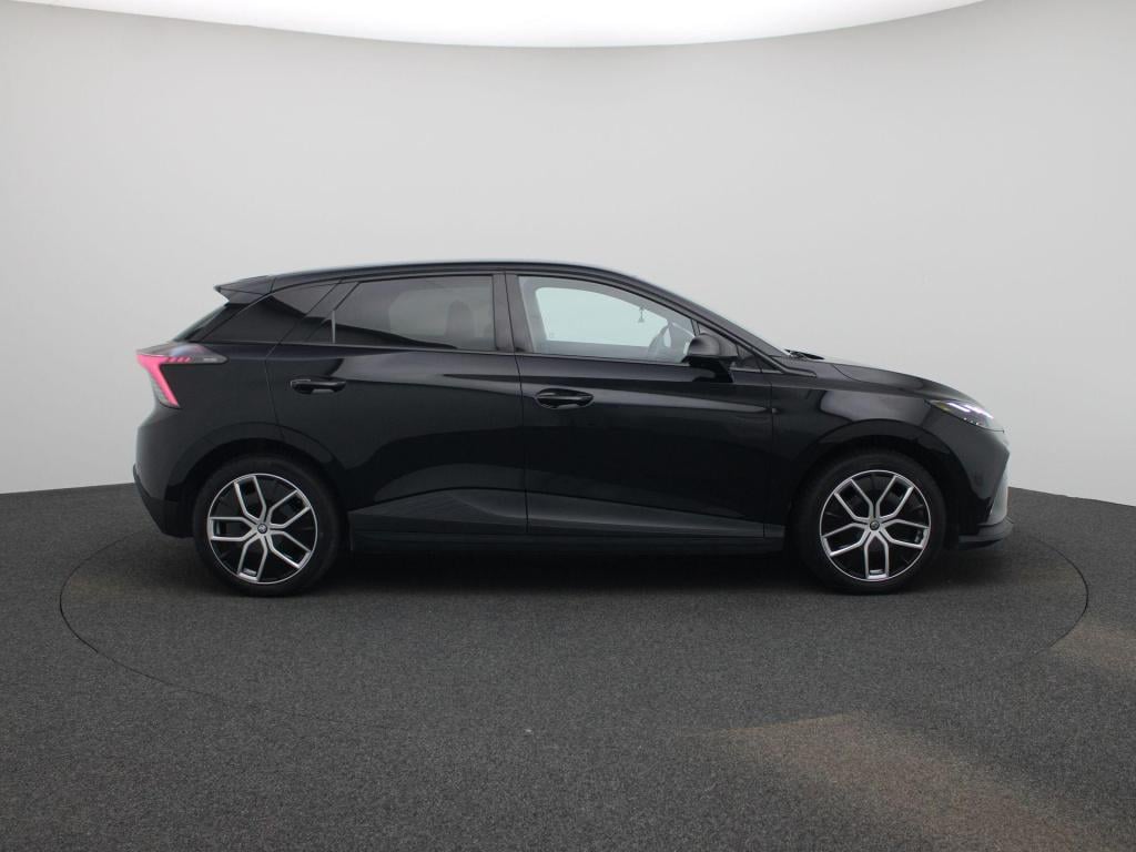 MG Mg4 long range luxury 64 kwh | navi | led koplampen | 360 camera | carpl