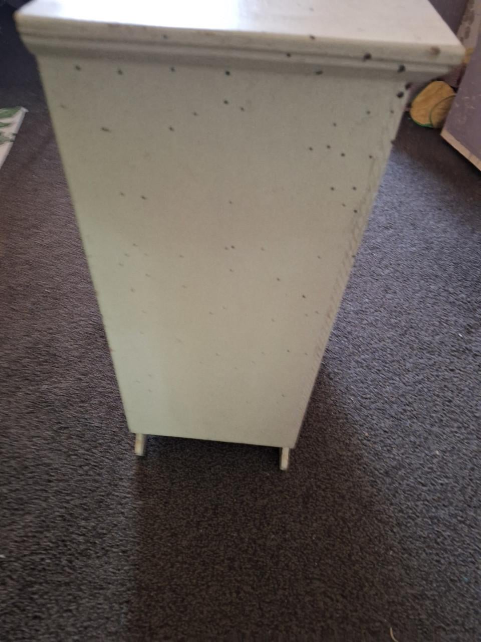Apart kastje