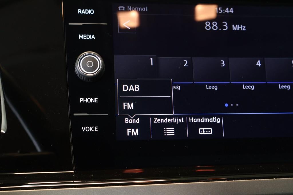 Volkswagen Polo 1.0 tsi comfortline business nl auto, carplay, pdc v+a, cam