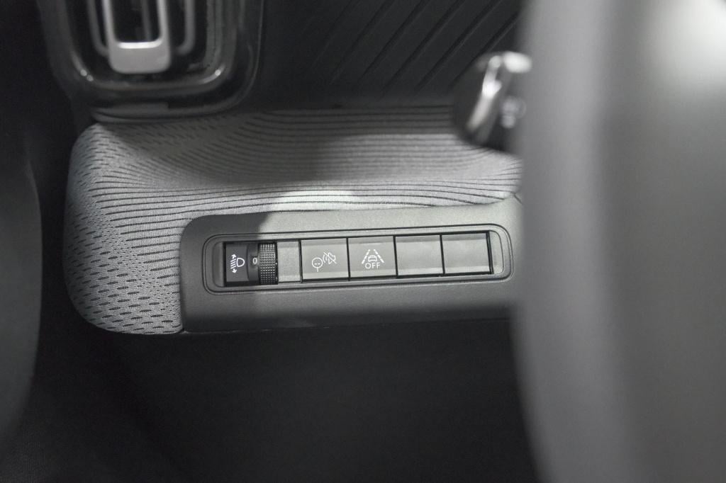 Citroen C3 1.2 hybrid 110pk max | camera | pack winter | navigatie | apple 