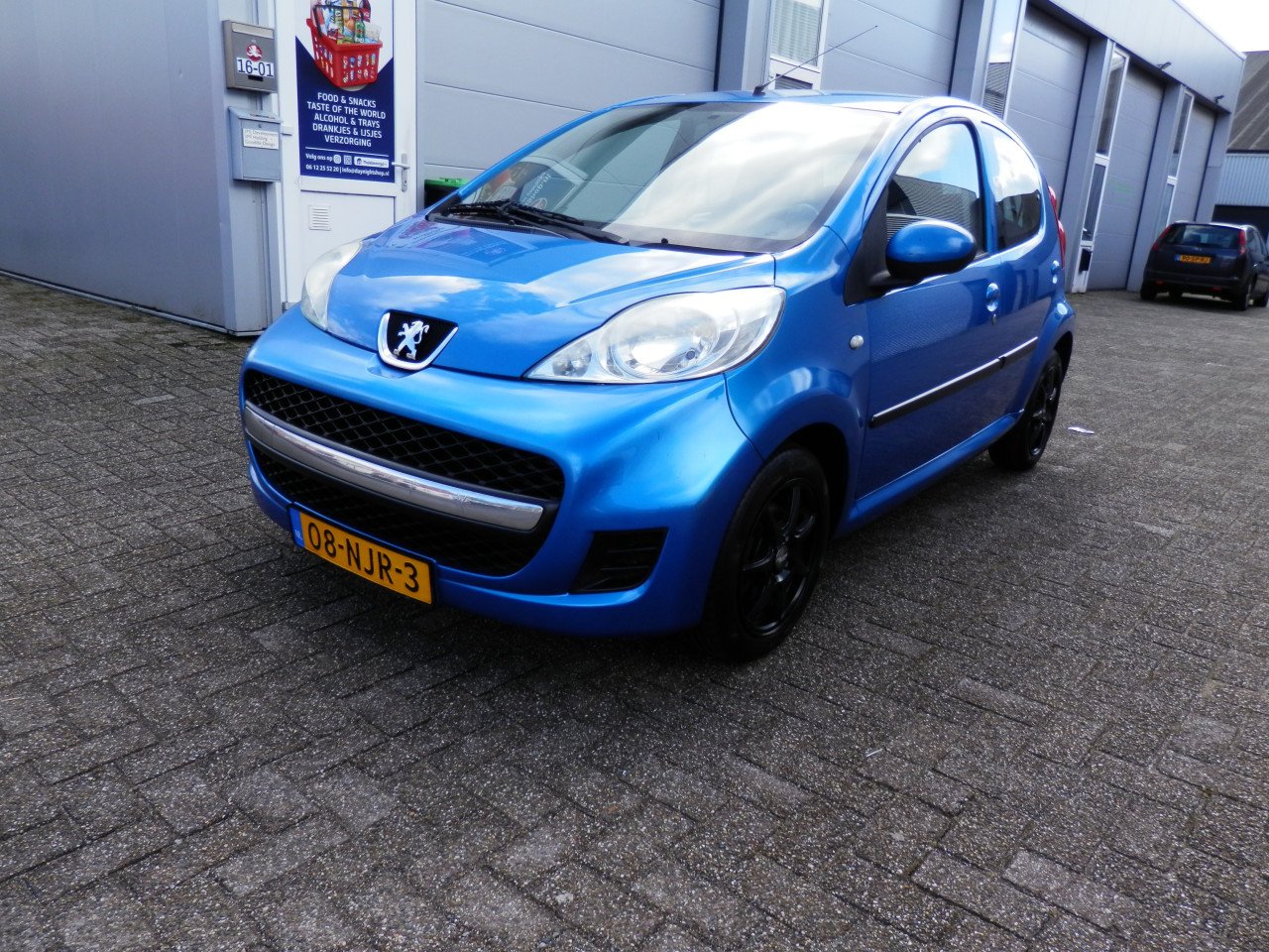 Auto Garant Biedt Aan: Peugeot 107 1.0 XS