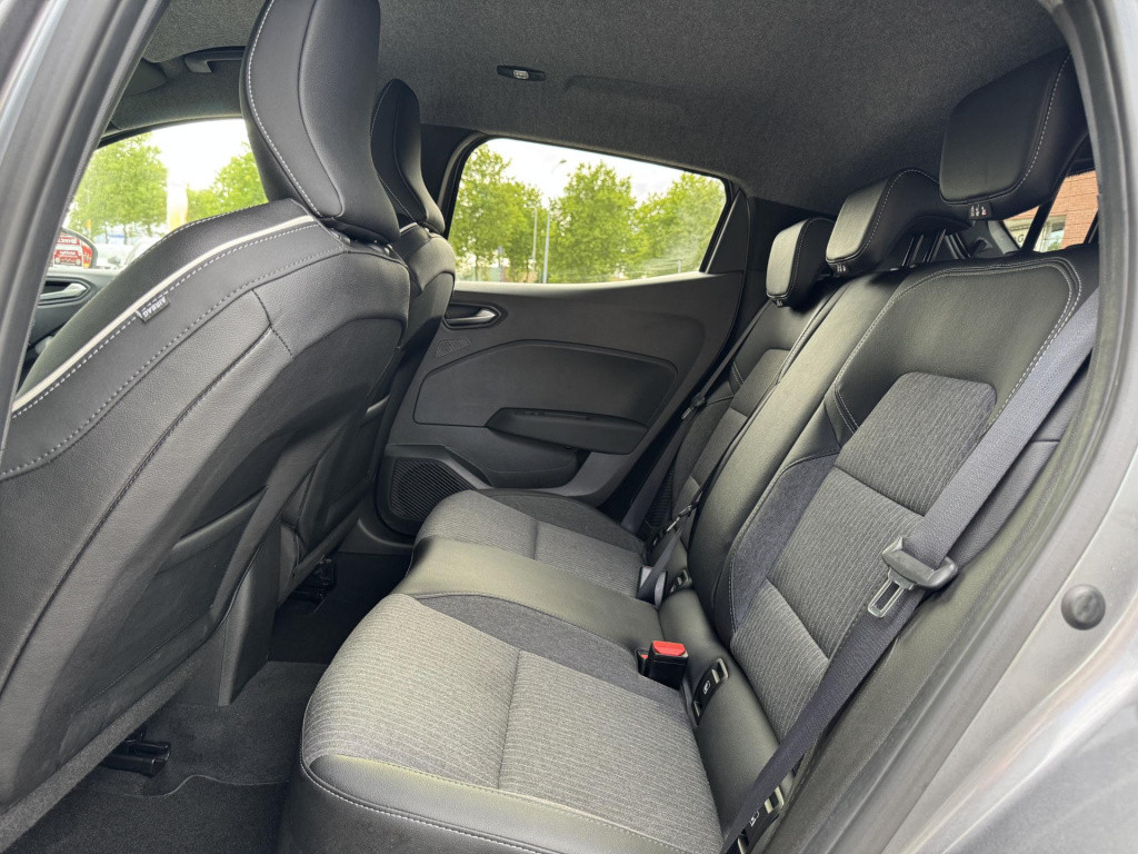 Mitsubishi Colt 1.6 hev first edition nl-auto, zeer complete uitvoering!