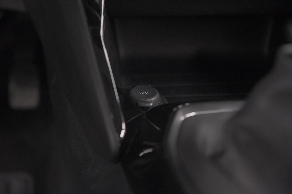 Peugeot 208 puretech 100 allure | parkeersensoren | navigatie | apple carpl