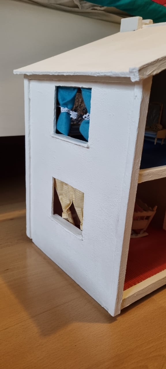 Lunby poppenhuis te koop met meubels en poppen in Pip Studio Style