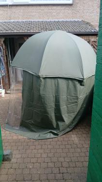 Paraplu met zij katen
