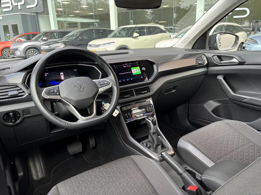 Volkswagen T-cross 1.5 tsi style