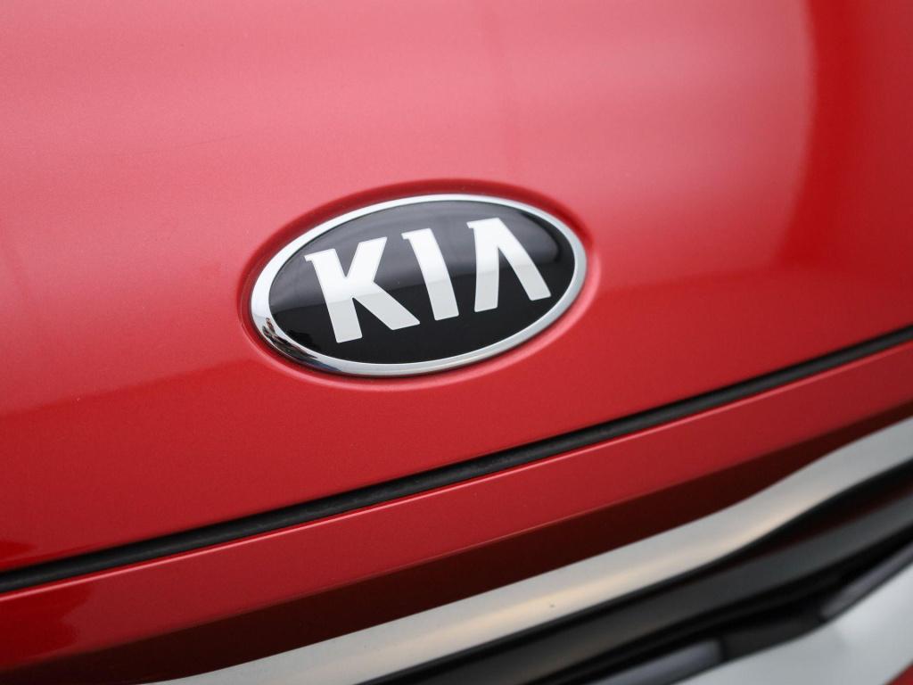 Kia Stonic 1.0 t-gdi mhev dynamicplusline | lmv | navigatie | parkeer senso