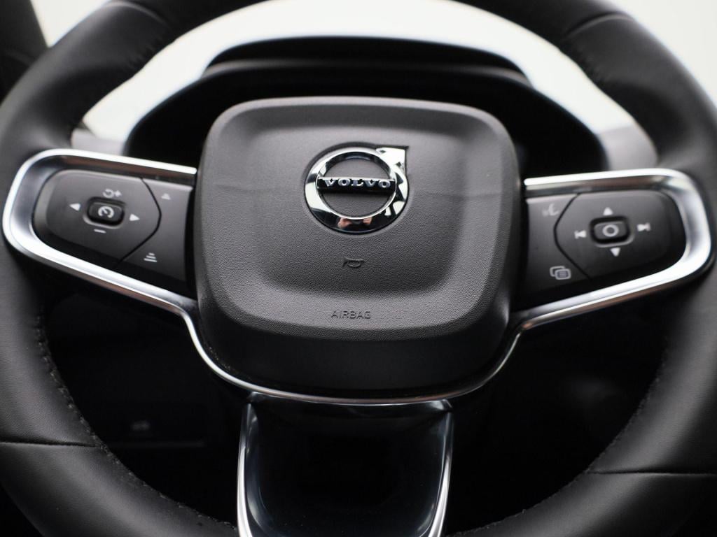 Volvo XC40 recharge core | automaat | apple carplay / android auto | virtua