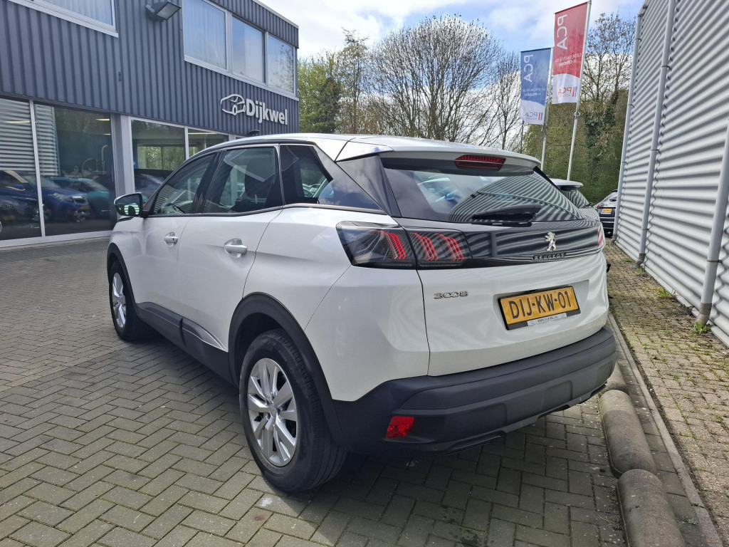 Peugeot 3008 suv 130 active pack navi/clima/cam