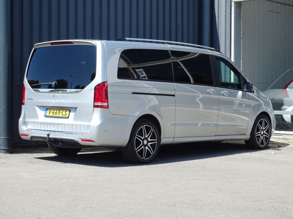 Mercedes-Benz V-Klasse 250d extra lang dc avantgarde edition