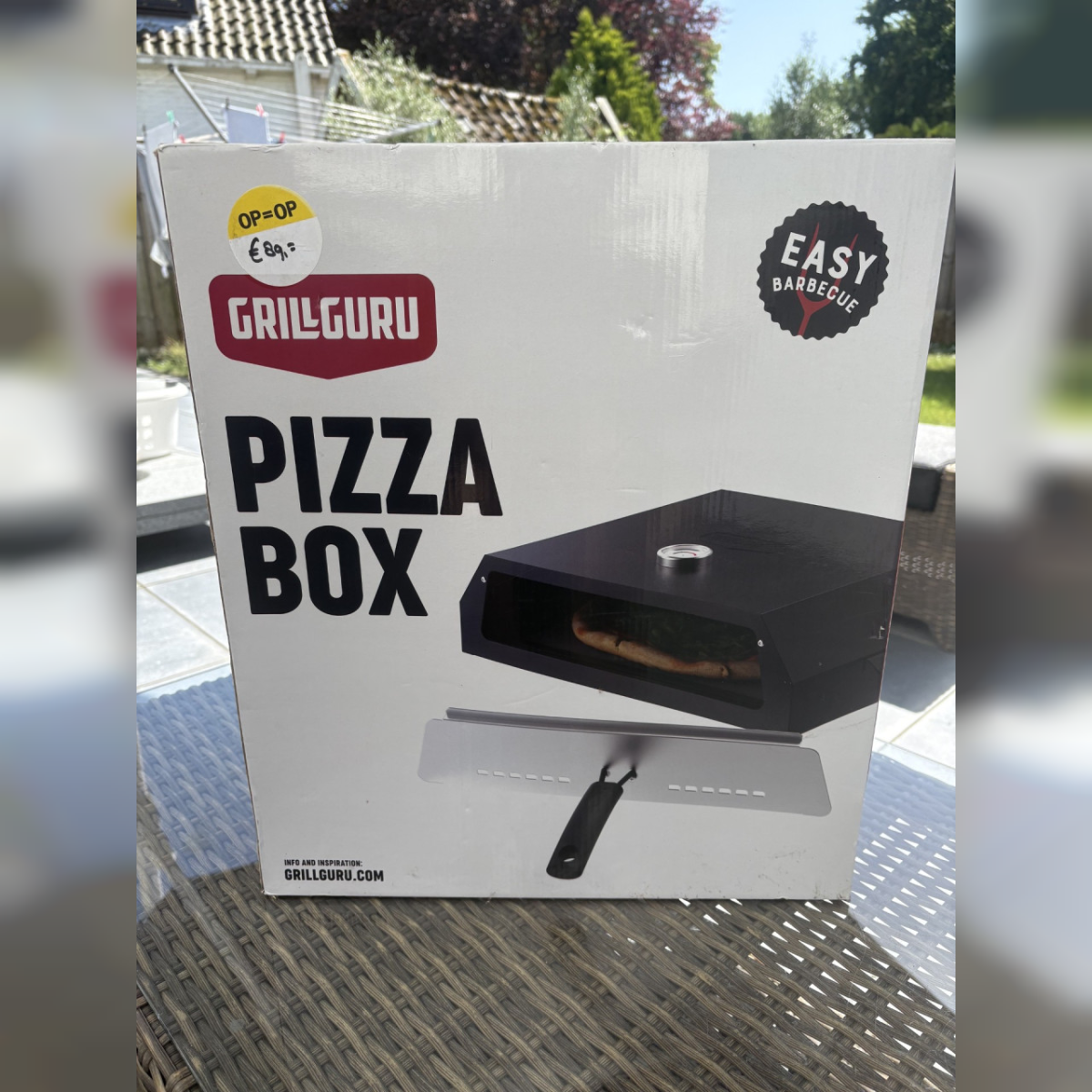 Pizzabox van Grill Guru.