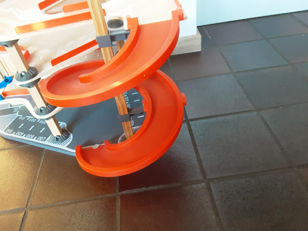 Houten speelgoed garage