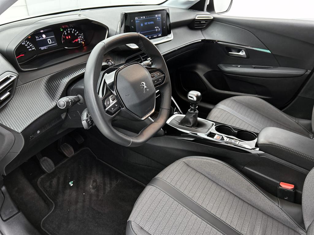 Peugeot 208 100 pk allure pack | rijklaar | keyless entry | camera | stoelv