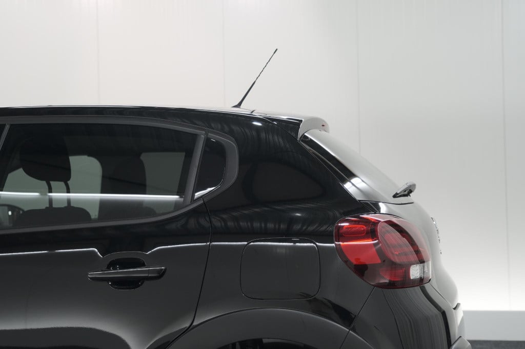 Citroen C3 puretech 110 eat6 max | apple carplay | parkeersensoren | 16 inc