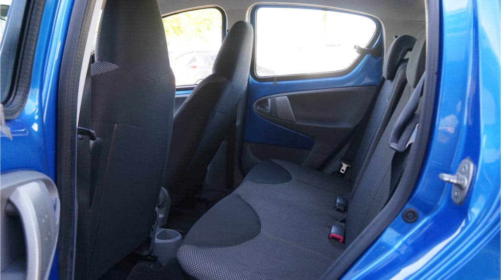 Toyota Aygo 1.0-12v comfort rijklaar incl garantie