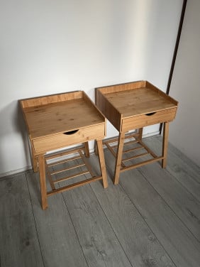 Houten nachtkastjes