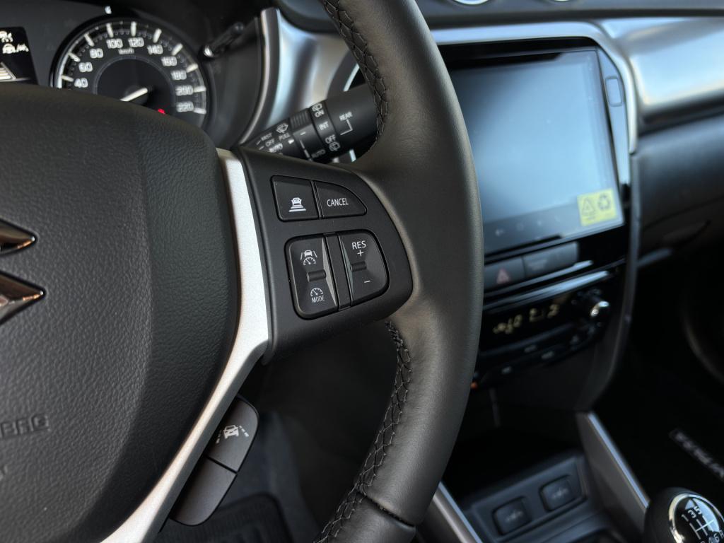 Suzuki Vitara 1.4 boosterjet smart hybrid select