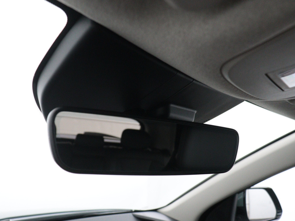 Kia Niro Ev edition advanced 64.8 kwh | navigatie | parkeercamera |