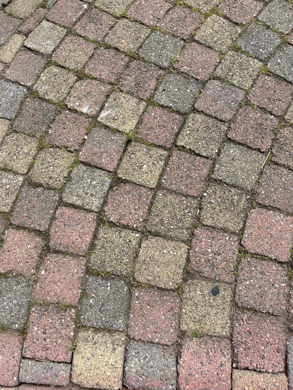 Terrasstenen 10 x 10 en stapelbloembakken