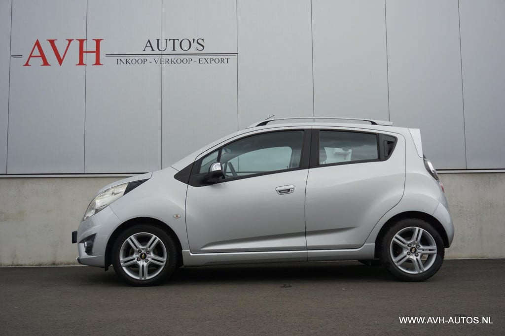 Chevrolet Spark 1.2 16v lt