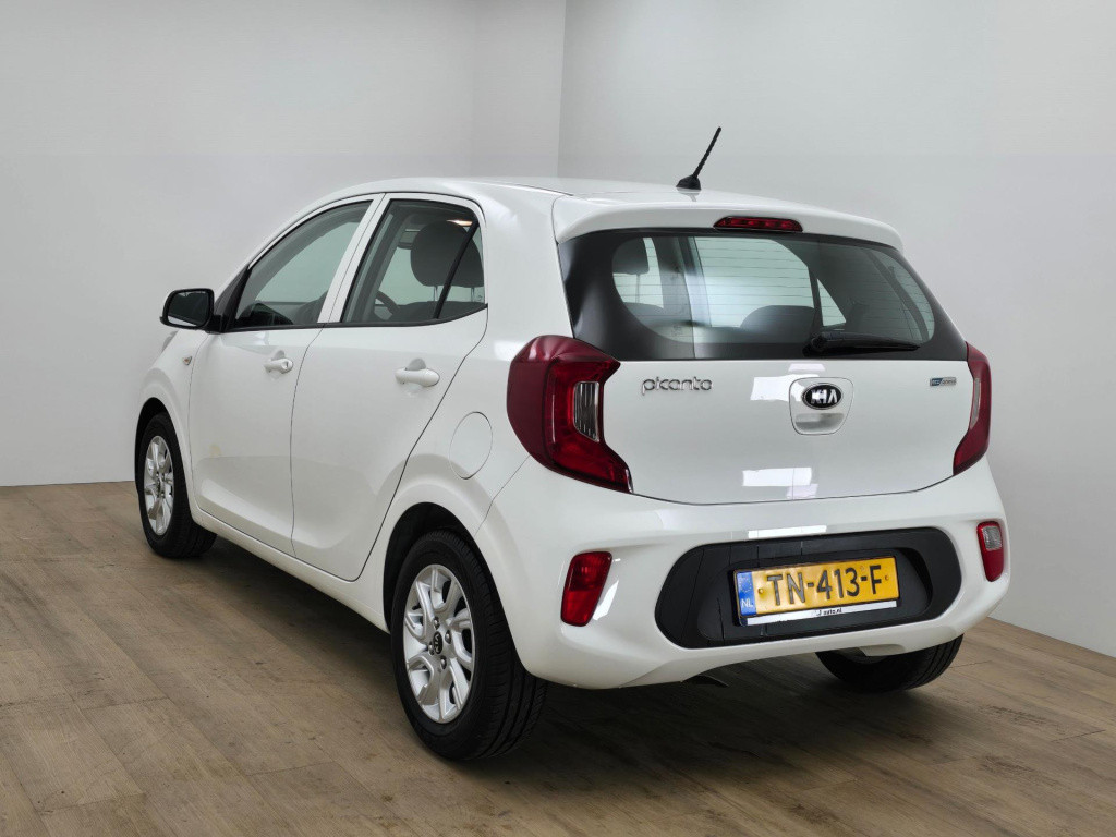 Kia Picanto occasion dealer auto met sportvelgen en bluetooth audio | tweed