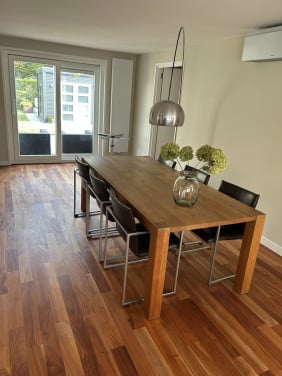 Mooie massief eikenhouten tafel