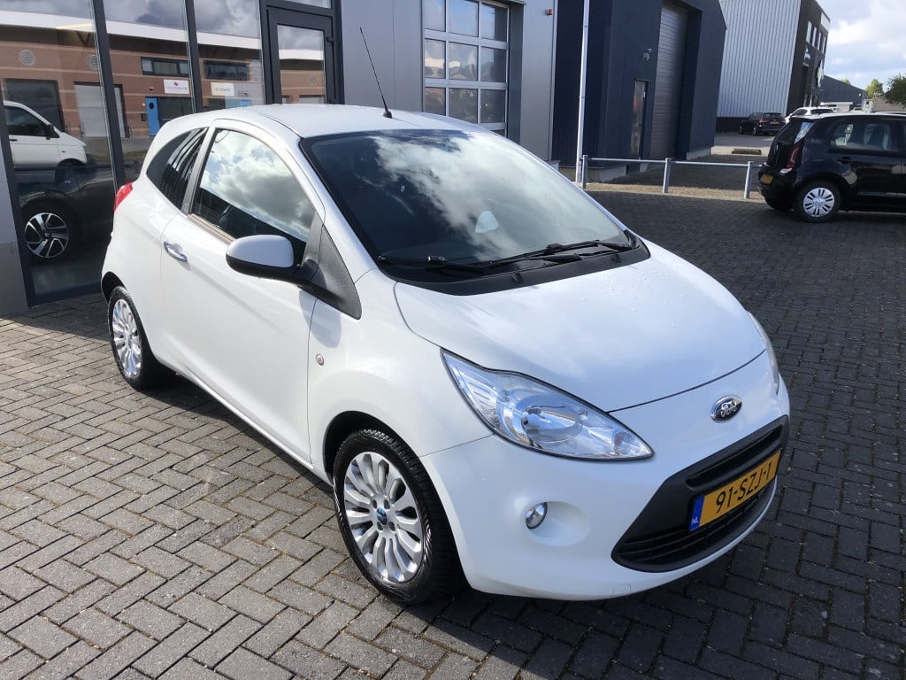 Ford KA 1.2 titanium x s/s