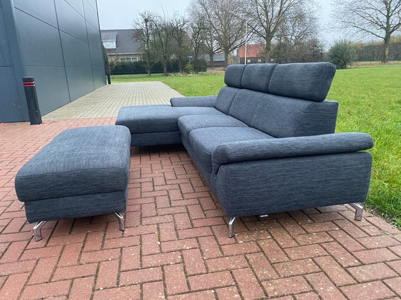 GRATIS LEVERING HEEL NL Montel Grjs Stoffen Hoekbank +Hocker