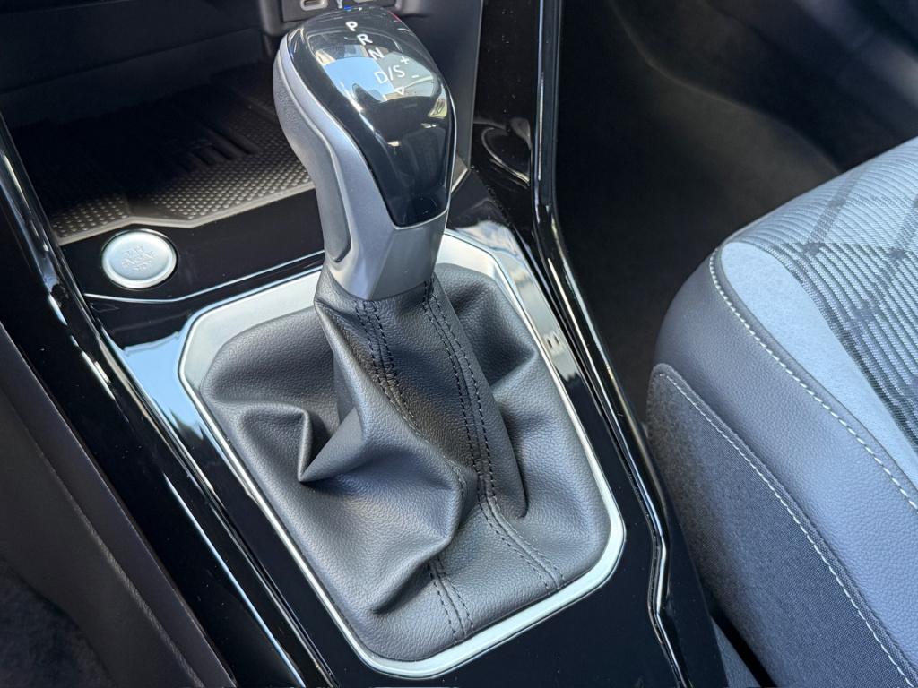 Volkswagen T-roc 1.5 tsi 150pk dsg r-line | camera | keyless | elek. achter