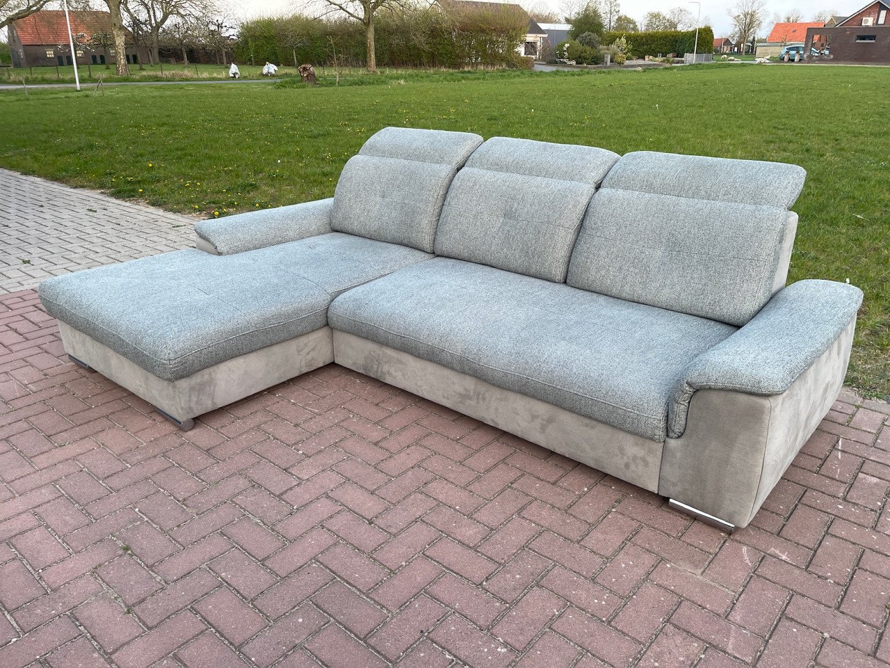 GRATIS LEVERING HEEL NL Moderne Grijs Stoffen Hoekbank + Slaapfunctie