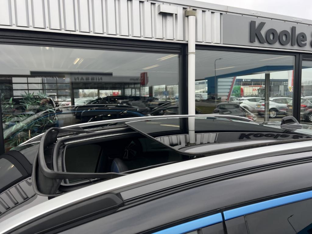 Lynk & Co 01 1.5 261pk 7dcth plug in hybrid , pano dak , 360gr camera , car