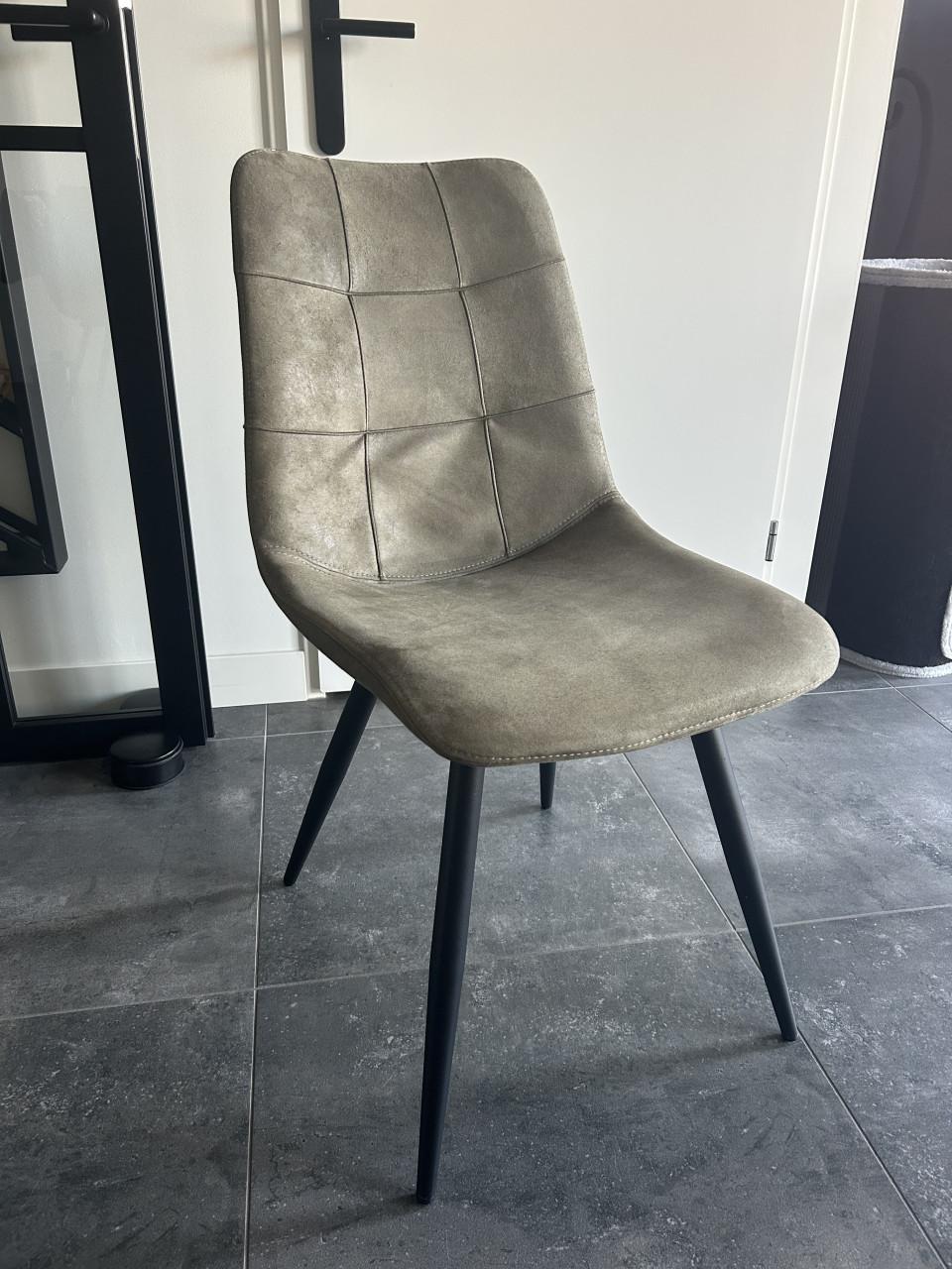 Eetkamerstoelen
