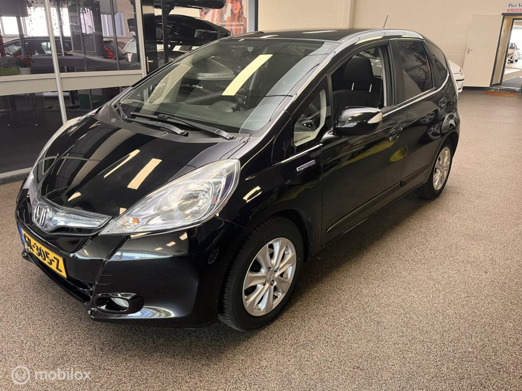 Honda Jazz 1.4 hybrid elegance i navi i achteruitrijcamera