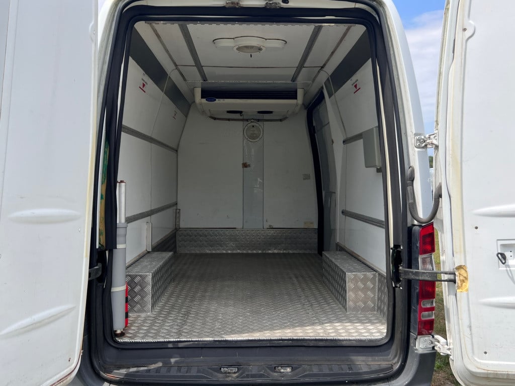 Mercedes-Benz Sprinter 311 2.2 cdi l2/h2 koelwagen // apk