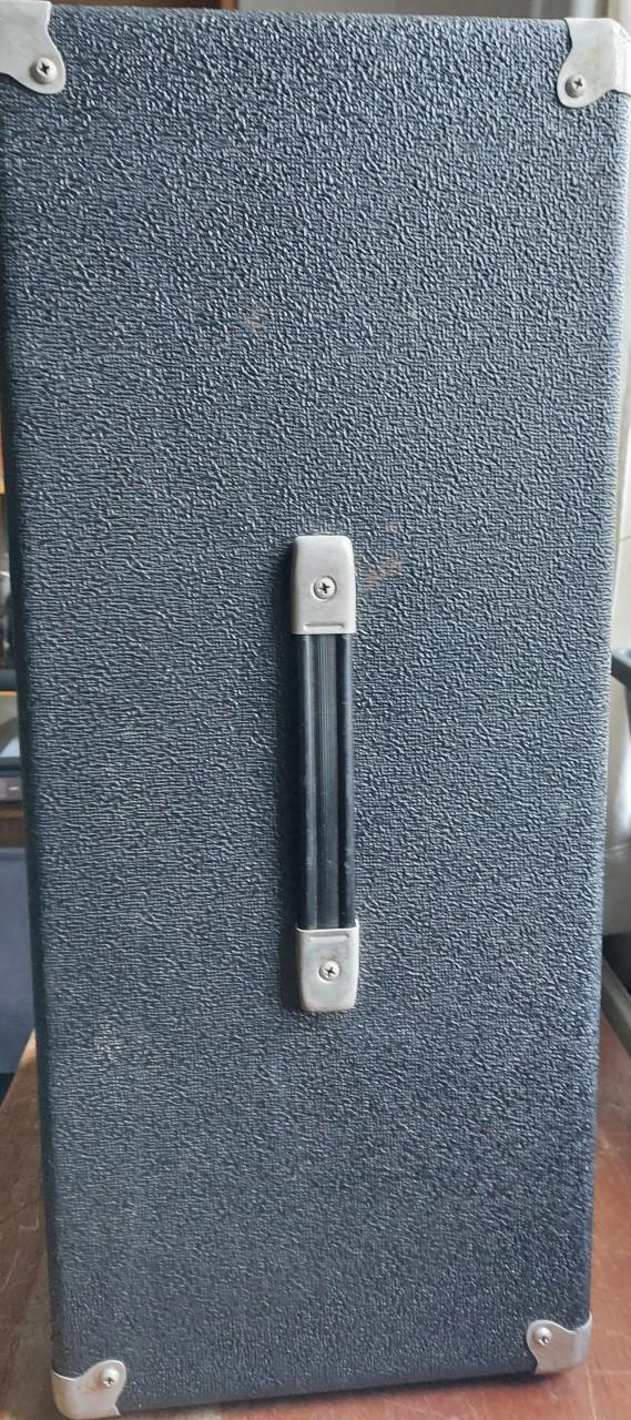 Peavey 210 Column 16 Ohm PA Speakers (Pair)