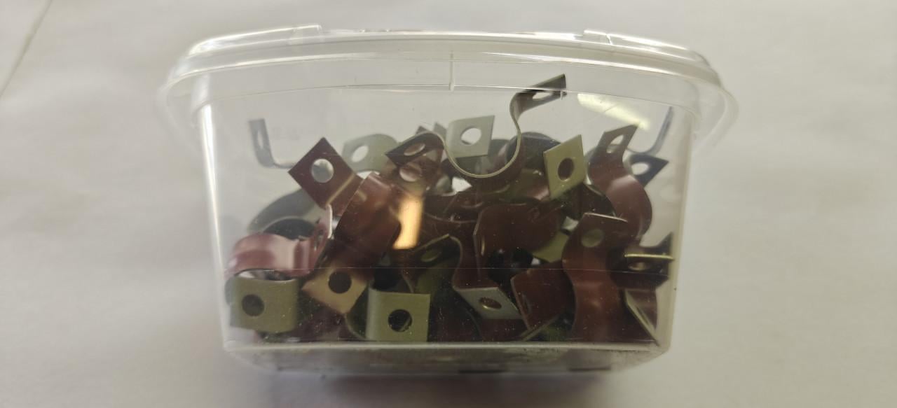 Te Koop  Beugel ( Zadels ) 16 en 19 mm voor PVC buis 16 en 19 mm