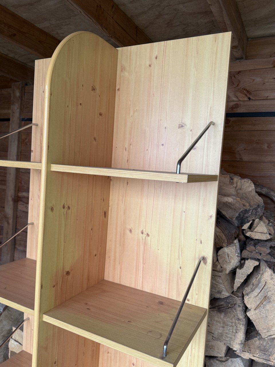 Open kast (195 x 30 x 73)