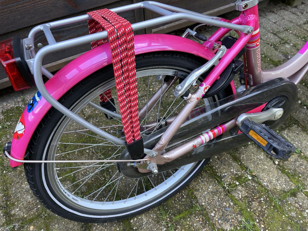 Meisjesfiets 20 inch. Heel netjes en in orde. Lees advertentie.