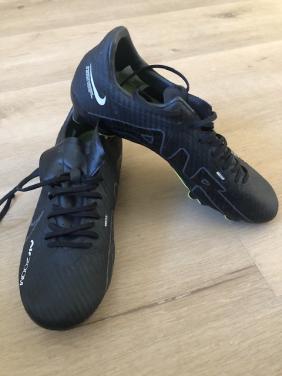 Nike voetbalschoenen, maat 39/40