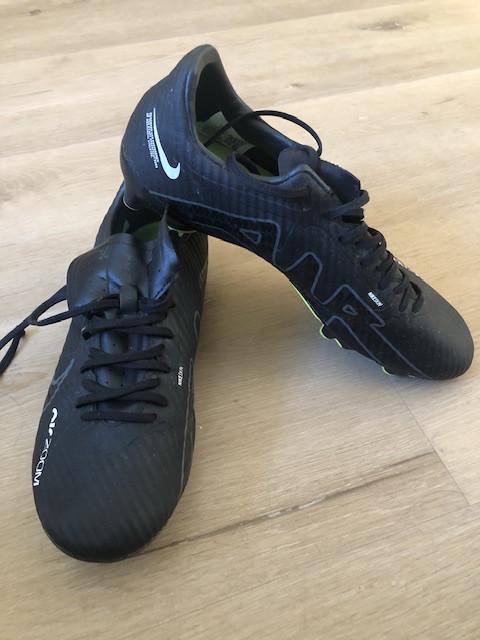 Nike voetbalschoenen, maat 39/40