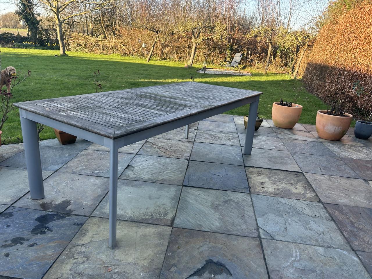 7 Delig tuinset met bijna nieuwe kussens