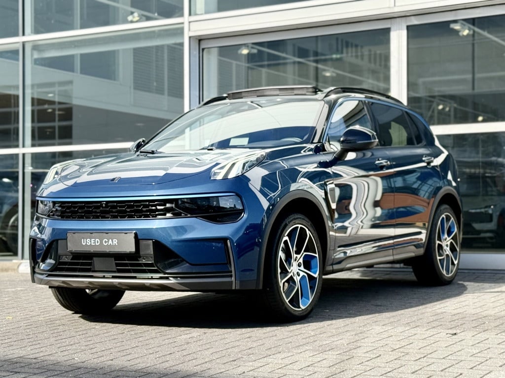 Lynk & Co 01 262pk plug-in hybride| panodak| adap.cruise| 360camera| keyles
