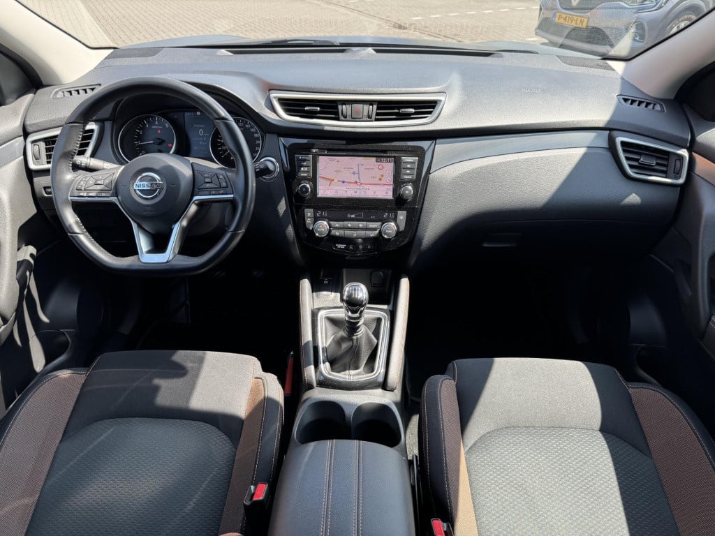 Nissan Qashqai 1.3 dig-t n-motion | trekhaak | panoramadak | apple carplay/