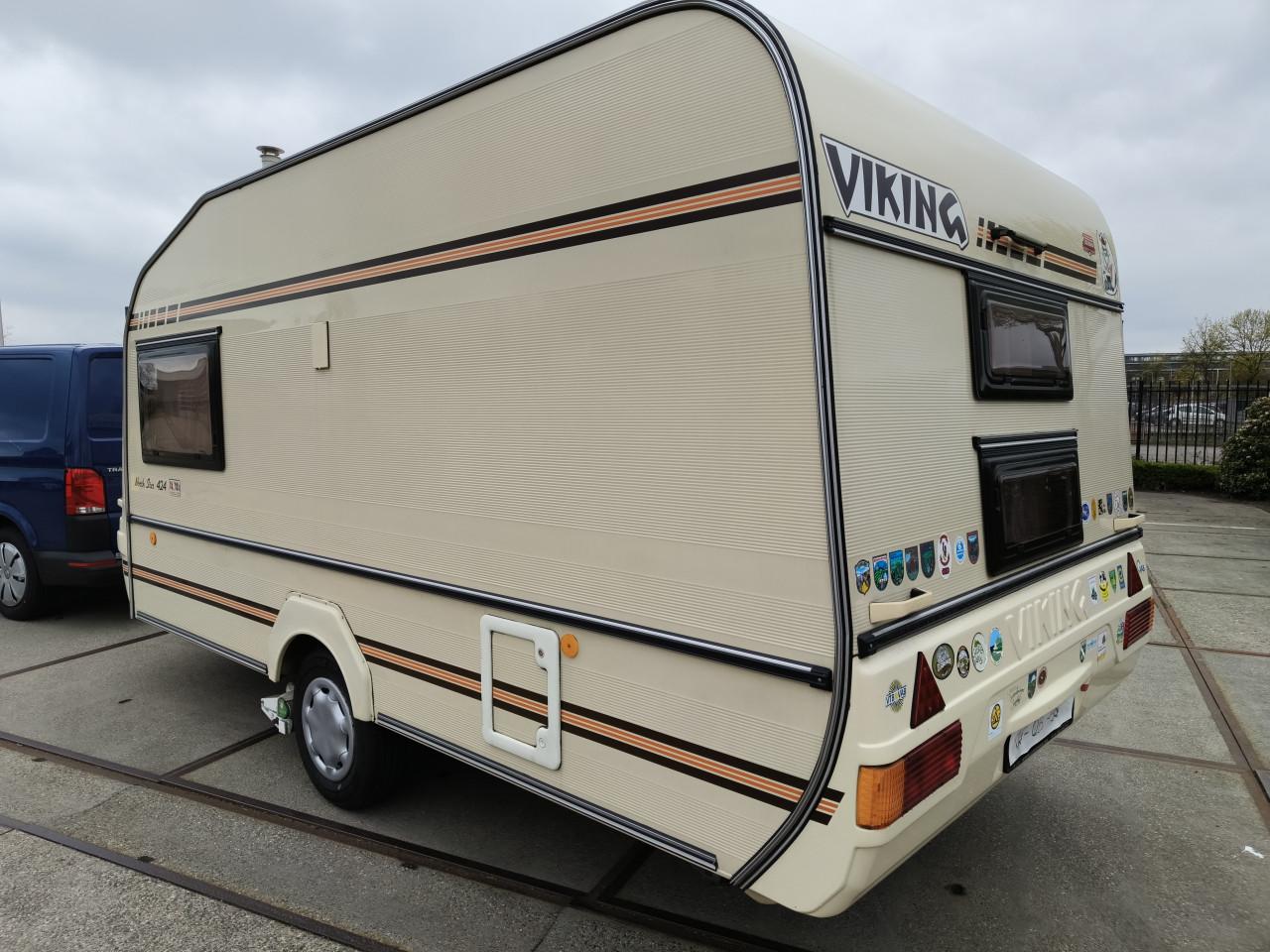 Viking North Star 425met mover,2 stapelbedden.