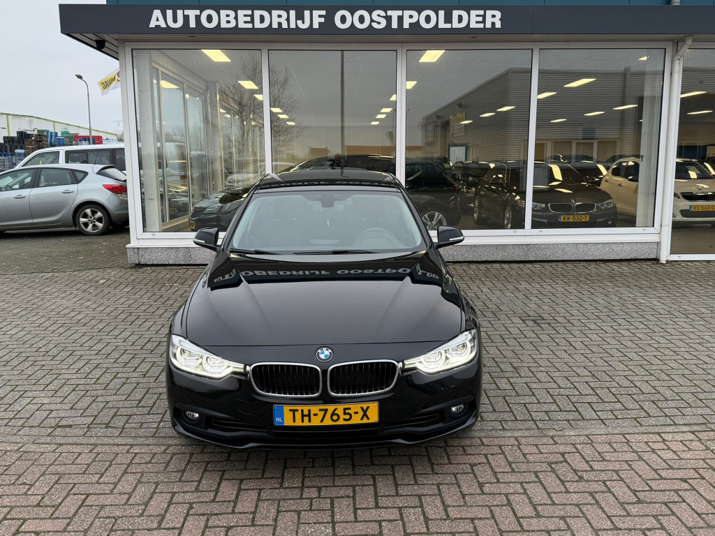 BMW 3-serie 318i executive
