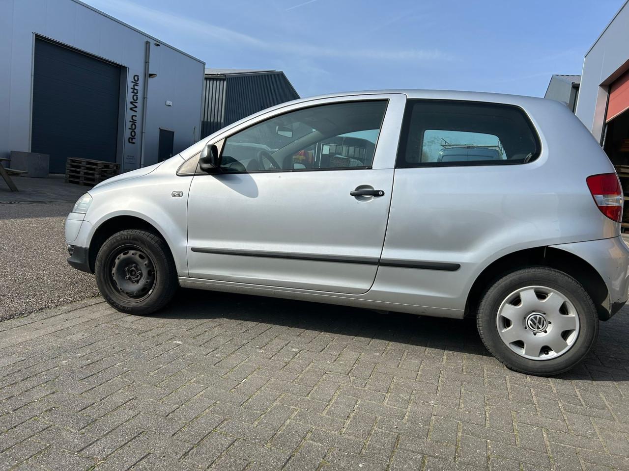 Volkswagen Fox 1.4 Trendline 3 MAANDEN APK! NIET MOEDERS MOOISTE RIJD GOED!