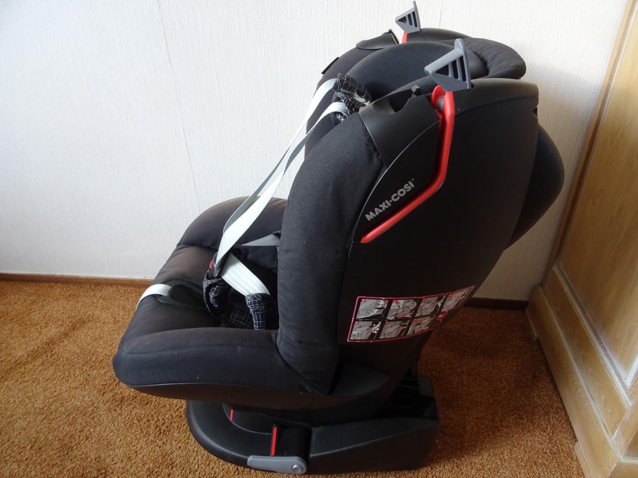 Autostoel 9-18 kg. Leeftijd 9 mnd.-4 jaar